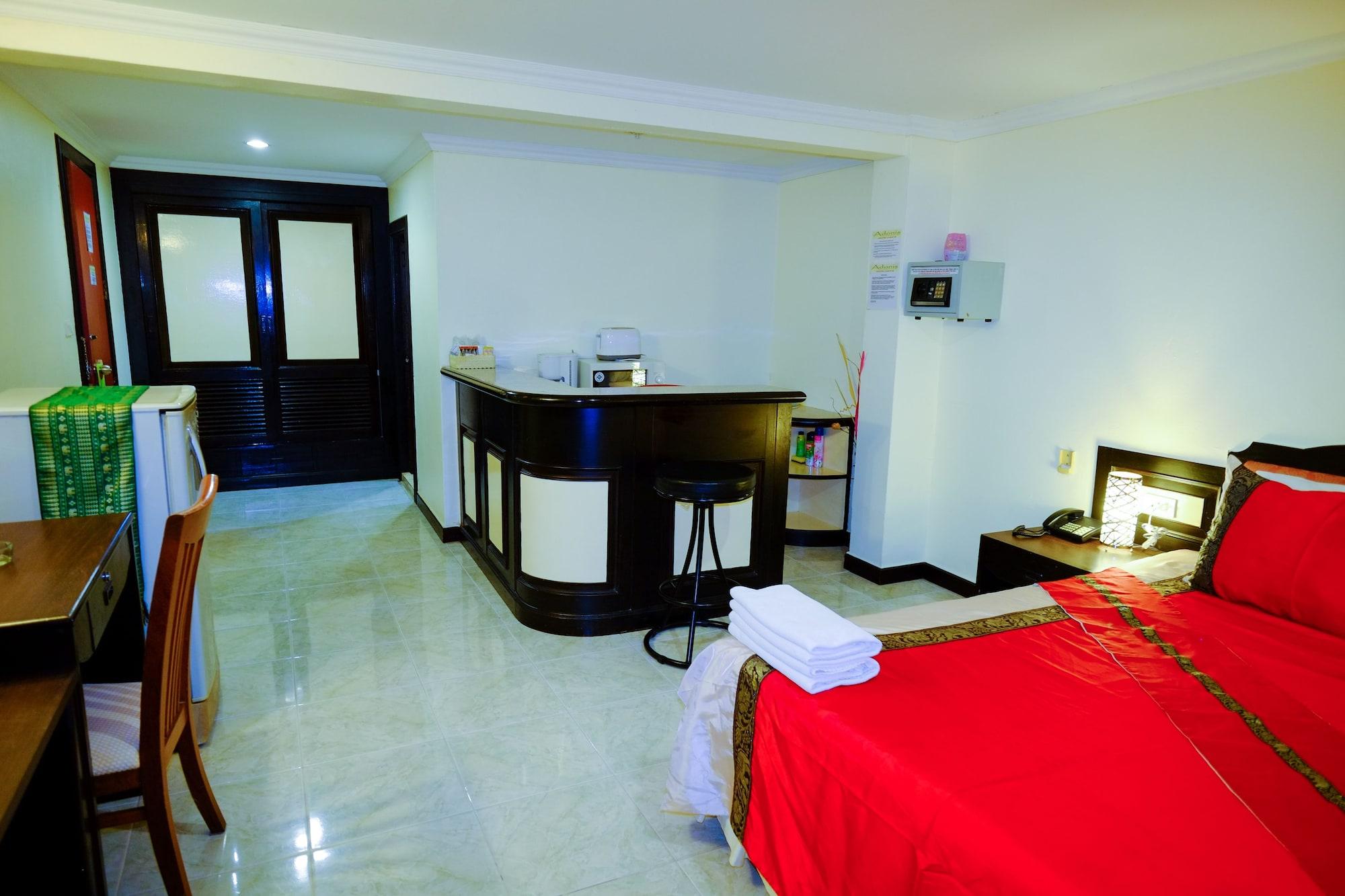 Adonis Guest House Patong Екстер'єр фото